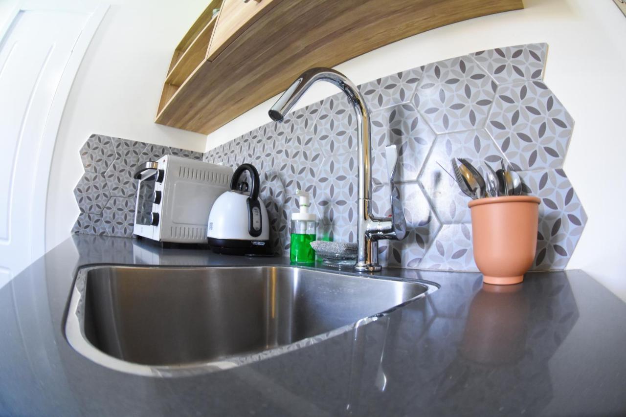 Apartment Sunshine Boutique Only 5 Min Walk To The - By Seaelo *